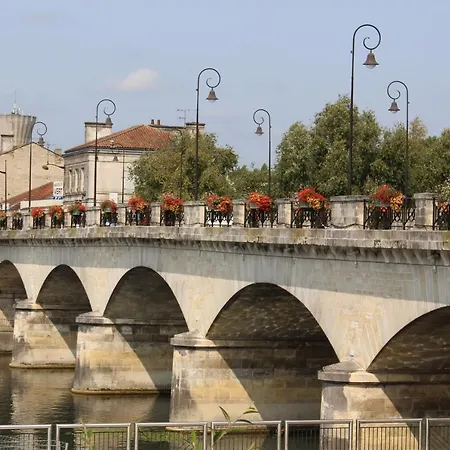 Hotel Ibis Budget Cognac 2*