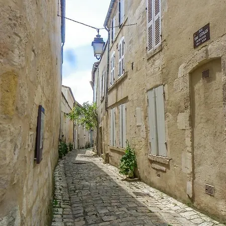 Ibis Budget Cognac Hotel 2*