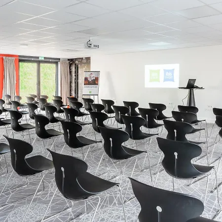Ibis Budget Cognac 2*