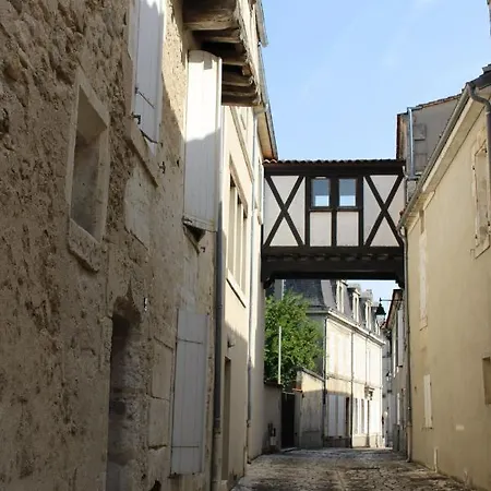 Ibis Budget Cognac Hotel 2*