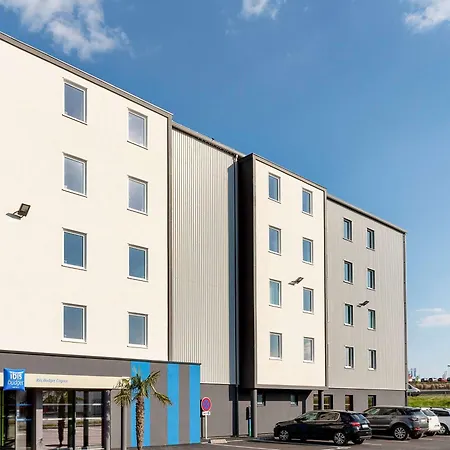 Ibis Budget Cognac Hotel 2*