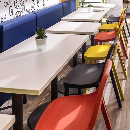 Ibis Budget Cognac 2*