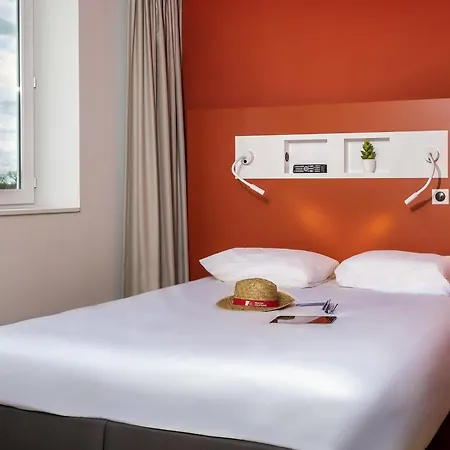 Ibis Budget Cognac 酒店 沙托贝尔纳尔
