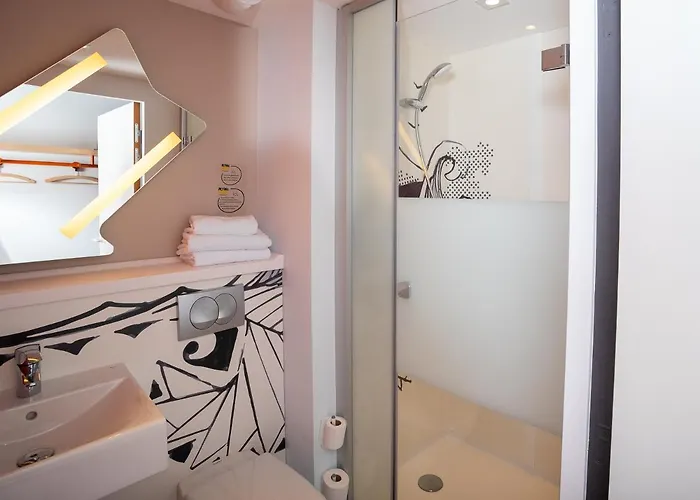 Ibis Budget Cognac Hotel 2*