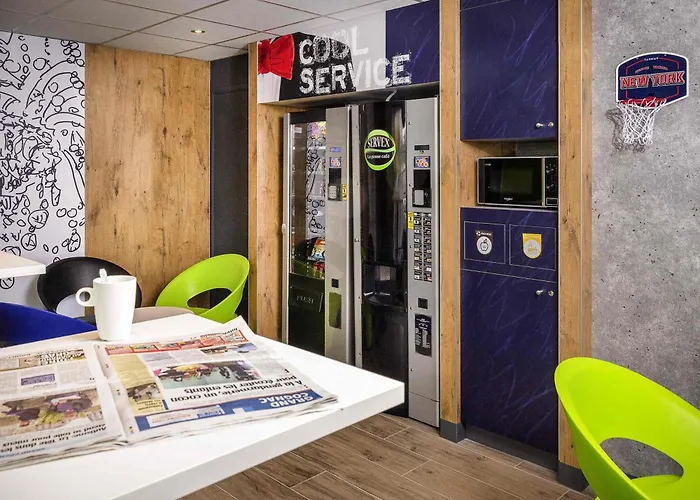 Ibis Budget Cognac Hotel 2*