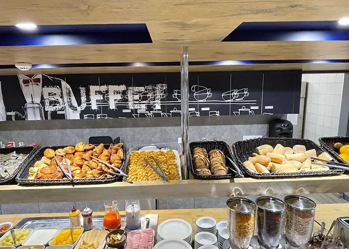 Ibis Budget Cognac Hotel Châteaubernard